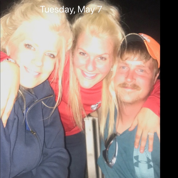 Meet your Posher, Amber - Picture 3 of 4